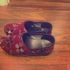 Dansko shoes